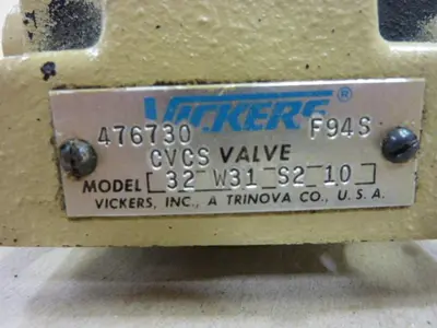 USED VICKERS CVCS32W31S210