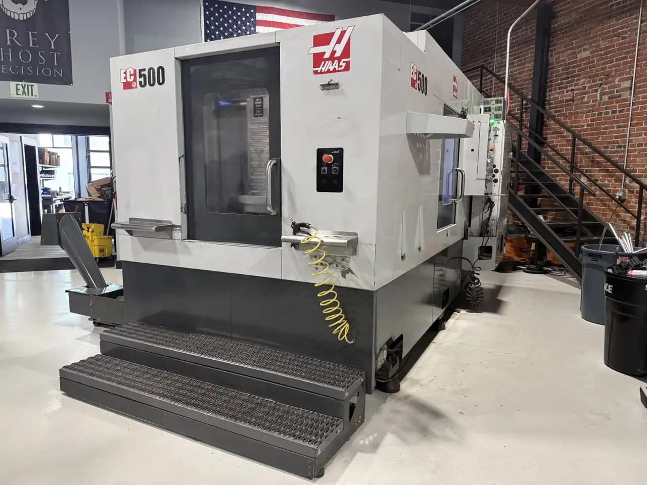 USED 2011 HAAS EC-500