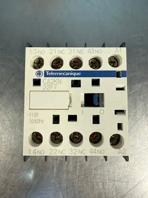 Telemecanique CA2KN22F7 Control Relay 110 V 50/60 Hz (9.3.1)