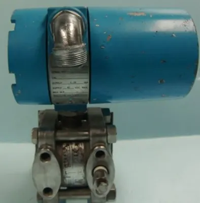 QTY. 1. ROSEMOUNT ANALYTICAL EXPLOSION PROOF PRESS...