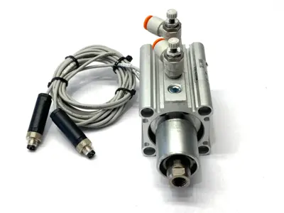 Used SMC Pneumatic Swing Clamp Cylinder 40mm Bore 10mm Clamp Stroke Pneumatic Cylinders Michigan US | Maverick Industrial Sales #1419231