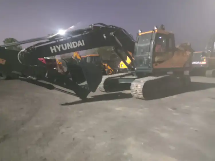 New | in-Stock 2026 HYUNDAI R215L Excavators Florida US | US Global Heavy Equipment Solutions #1412545