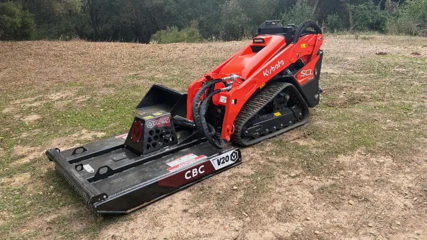 USED 2025 Kubota SCL1000