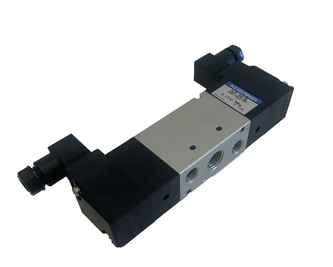 NEW KOGANEI 240-4E2-39 AIR VALVE 2404E239