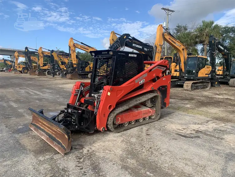 Used 2022 MANITOU 3200VT Compact Track Loaders South Carolina US | National Equipment Dealers #1422874