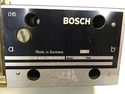 USED BOSCH 0 810 001 029