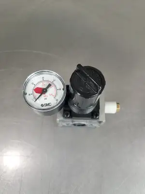 USED SMC NARM2500-A-N02 Modular Regulator w/PSI Gauge