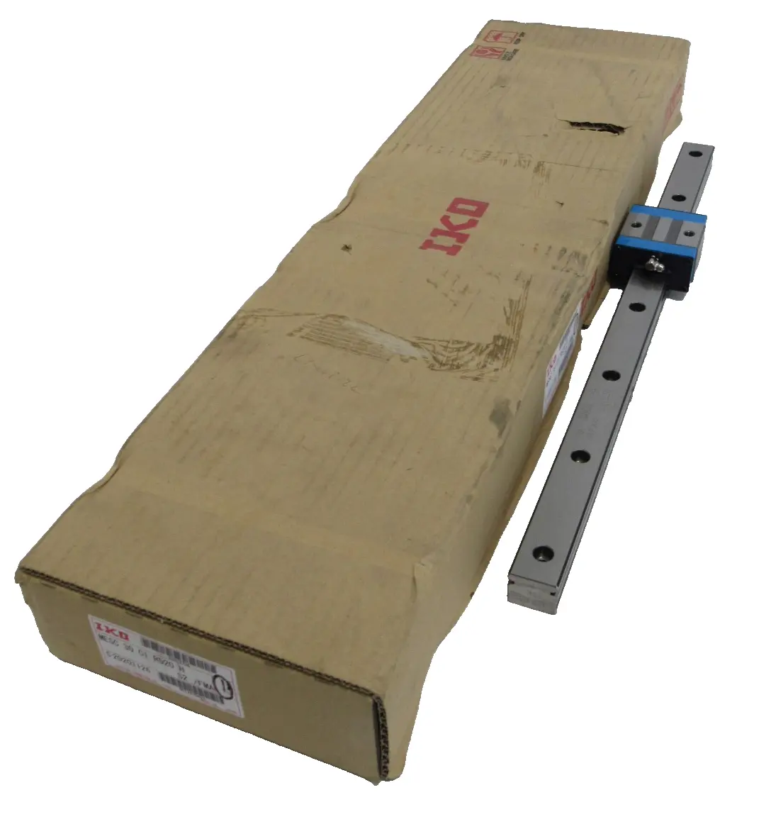 NEW NIPPON MESC-30-C1-R520-H LINEAR GUIDE MESC30C1R520H