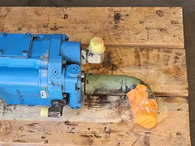 Used EATON PVE012R01AUB0A2100000100100CD0A Hydraulic Pumps British Columbia CA | Lenmark #1489192