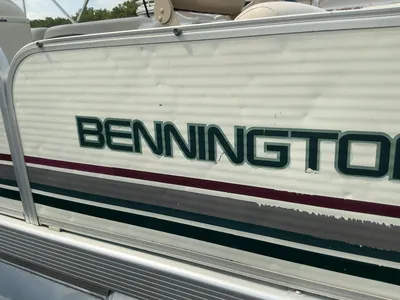 Used 2001 BENNINGTON 227 FS Boats (Misc) Michigan US | Miedema Asset Management Group #1321235