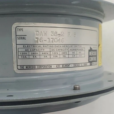 NEW Mercoid Control 76-17046