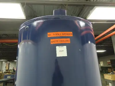 Clawson Container Co. 500 Gallon Jumbo Drum Portable Tank With Lid