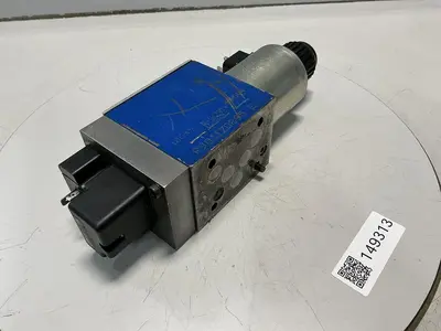 USED REXROTH 5-4WE 10X84-33/CG24K4YAW/V S0909
