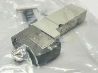 SMC SY3140-5W0Z Solenoid Valve SY3000