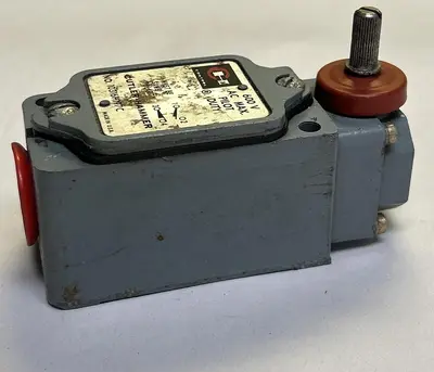 USED CUTLER-HAMMER 10316H197C