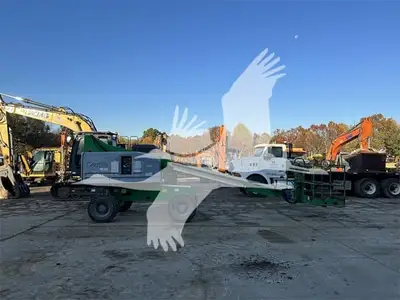 USED 2015 GENIE S40