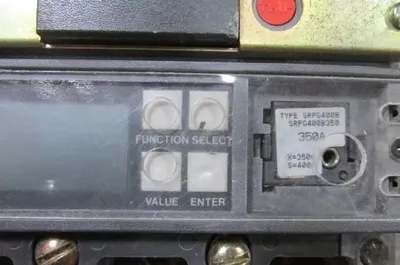 Used 400 Amp GE SPECTRA Electronic Breaker SGLL36BB0400 MVT+ Shunt No Covers