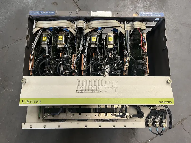 Used SIEMENS SIMOREG D165 G200/25 MREQ Misc Electrical & Power Parts BE | Apt International N.V #363640