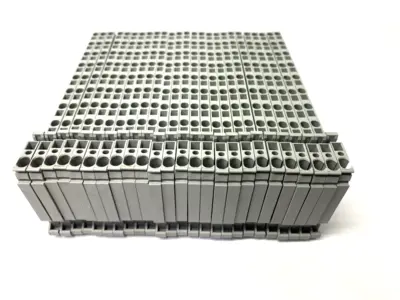 USED PHOENIX CONTACT POTENTIAL DISTRIBUTORS ZPV 1,5/2,5 (8/1) LOT OF 25