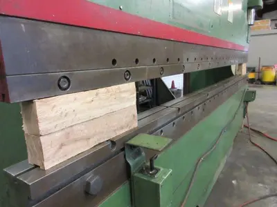 USED 1995 CINCINNATI 230CBX12