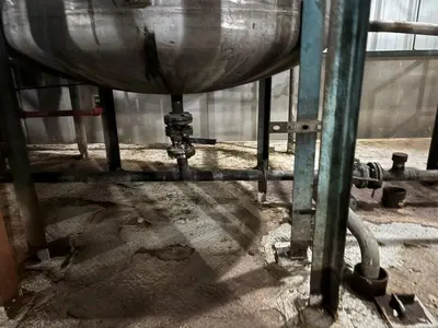 _UNKNOWN_ _UNKNOWN_ Tank S/S - 0 to 999 Gal. (H=height, L=length) | Perry Equipment (2)