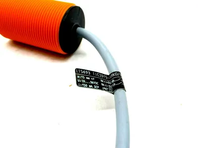 NEW EFECTOR IFM IIC2015-ARKG/UP-II5693 INDUCTIVE SENSOR IIC2015ARKGUPII5693