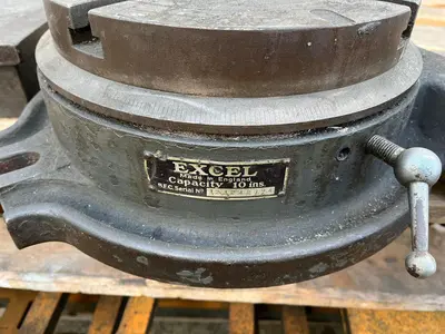 USED EXCEL DIVIDING TABLE 4TH AXE