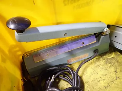 USED ULINE H163
