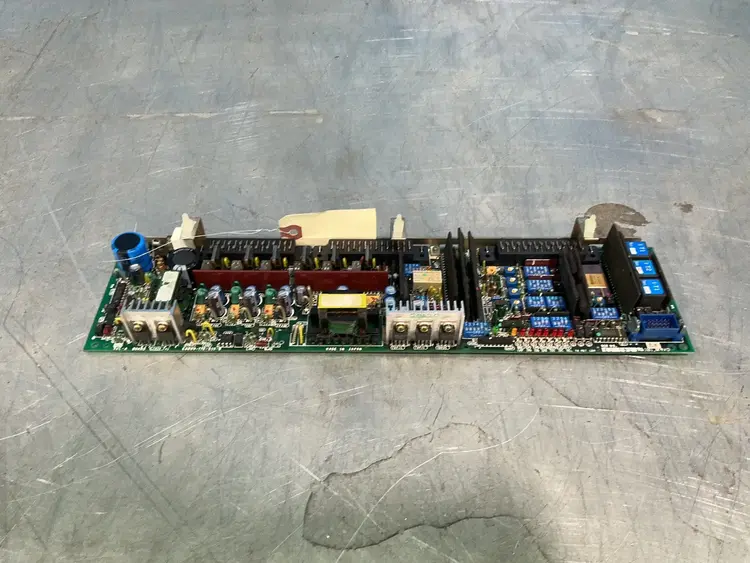 Used OKUMA E4809770015B Servo Controller Parts Ohio US | HGR 24 #1316487
