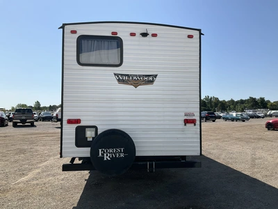 Used 2022 WILDWOOD 26DBUD Campers, Caravans, Motorhomes Michigan US | Miedema Asset Management Group #1372856
