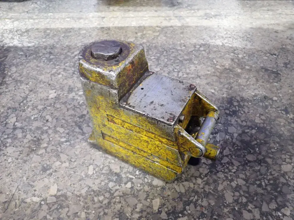 Enerpac Hydraulic Jack