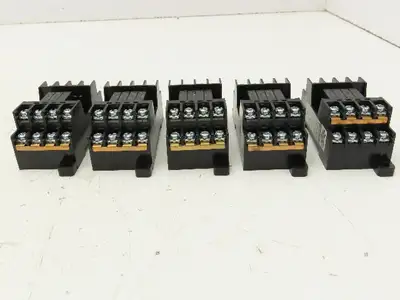 Automation Direct RS4N-DE Fuji Socket Mount 4 Card Relay 24VDC 5A Lot of 5