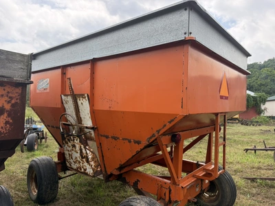 Used _UNKNOWN_ _UNKNOWN_ Gravity Wagons Michigan US | Miedema Asset Management Group #1443323