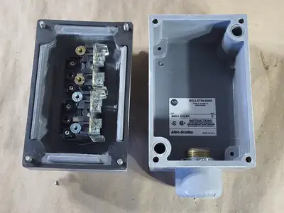 NEW ALLEN-BRADLEY 800H-2HA4RL
