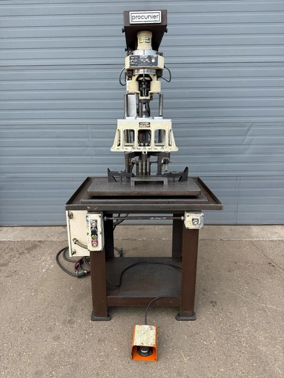 Procunier _UNKNOWN_ Tapping Head & Holders | Fram Fram LLC