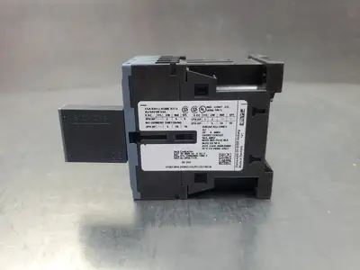 Siemens 3RT20182BB42 Power Contactor w/3RT29161BB00 Module. 4E48