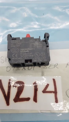 USED Sprecher + Schuh Sprecher + Schuh Contact Block D7-X01 Lot Of 4