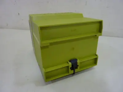 USED PILZ PNOZ1124VAC24VDC7N/O1N/C