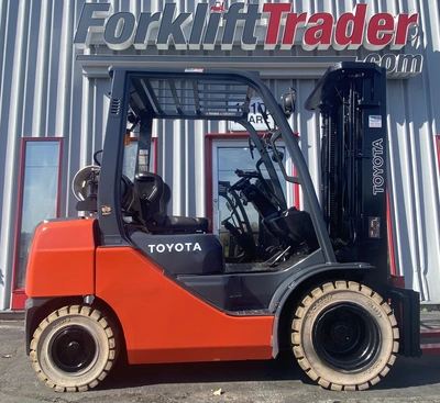 USED 2014 TOYOTA 8FGU25