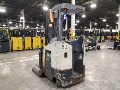 USED 2016 CROWN RMD6025-32