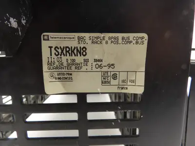 Telemecanique TSXRKN8 Chassis Rack 8-Slot