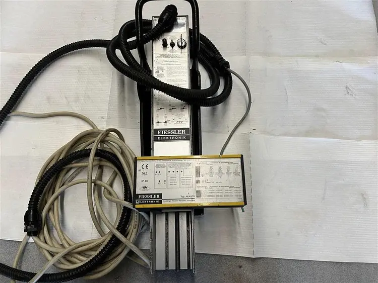 Used FIESSLER ELEKTRONIK TYPE 4 AKAS 2 LASER SENDER Misc Electrical & Power Parts BE | Apt International N.V #363085