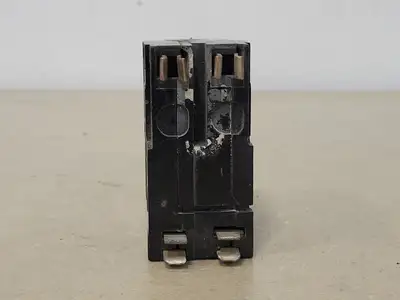 USED SQUARE D QO240