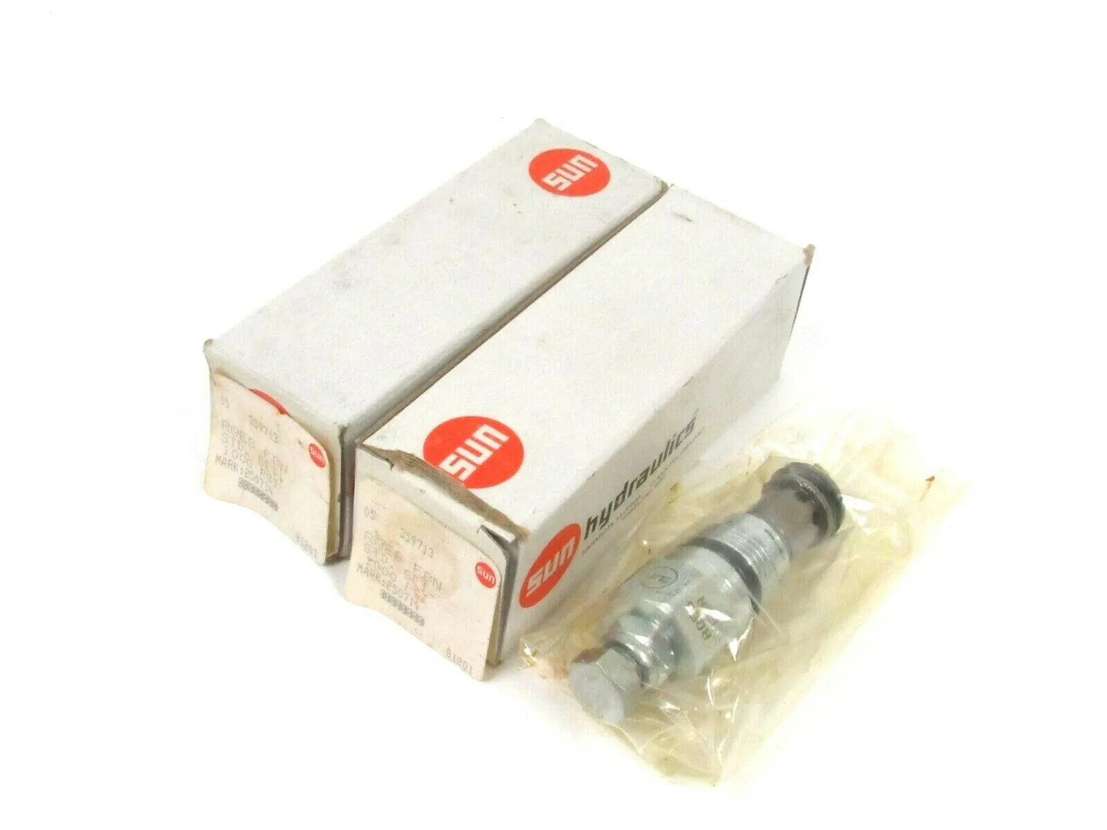 2 NEW SUN HYDRAULICS RQEB FBN 359713 DOWN RELIEF VALVES