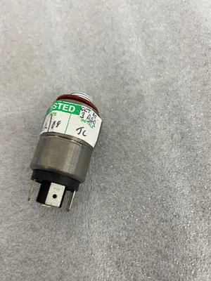 EDWARDS Y04210450 PRESS SWITCH SET TO 3BAR