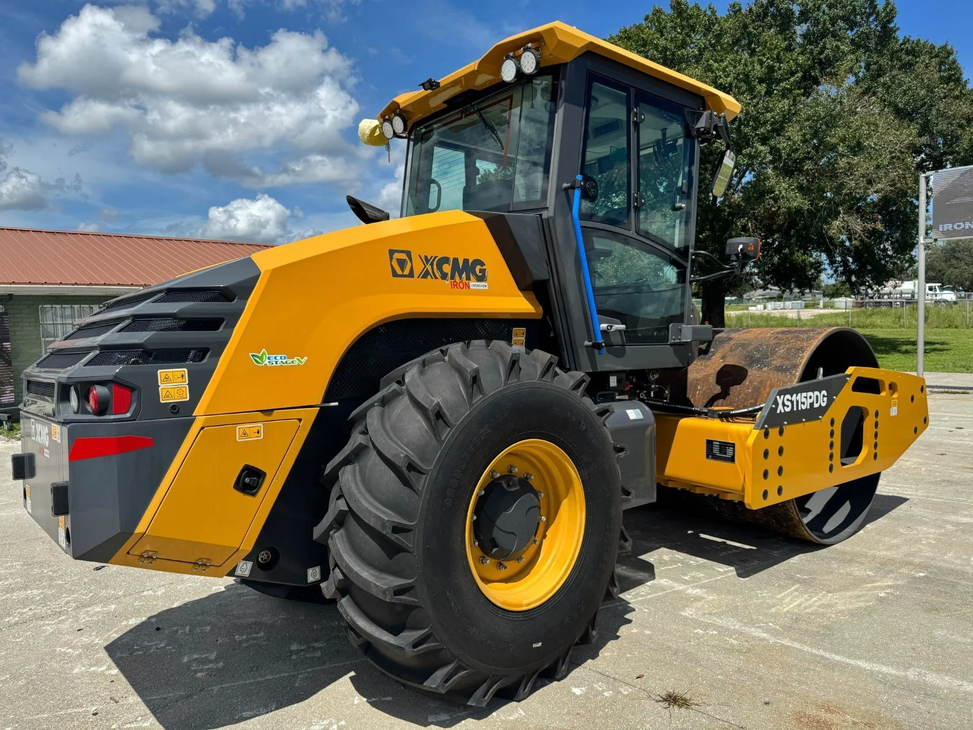 New | in-Stock 2025 XCMG XS115PDG Roller Compactors Florida US | Iron Listing #1445165
