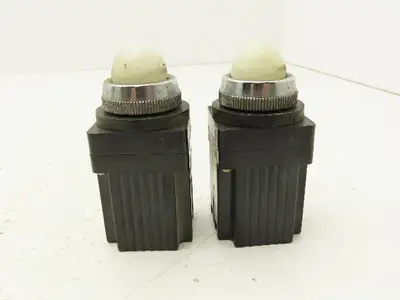 Fuji Electric RCA470-ZM.T White Pilot Indicator Light Lot of 2