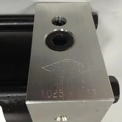 USED DESTACO 994MAL-043M-135A-57-11