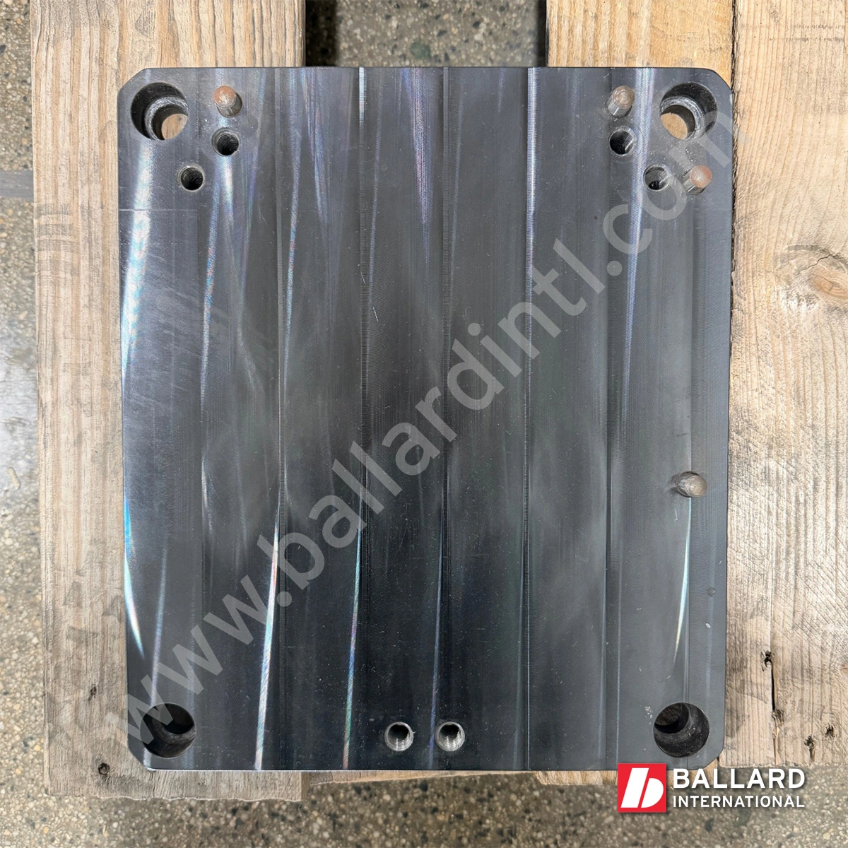 FANUC CR-4iA, CR-7iA, CR-7iA/L, & CR-14iA/L Series Cobot Floor Mount Base Plate – USED