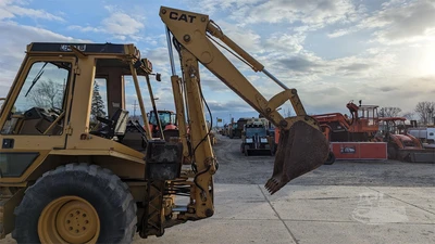 USED 1986 CATERPILLAR 416